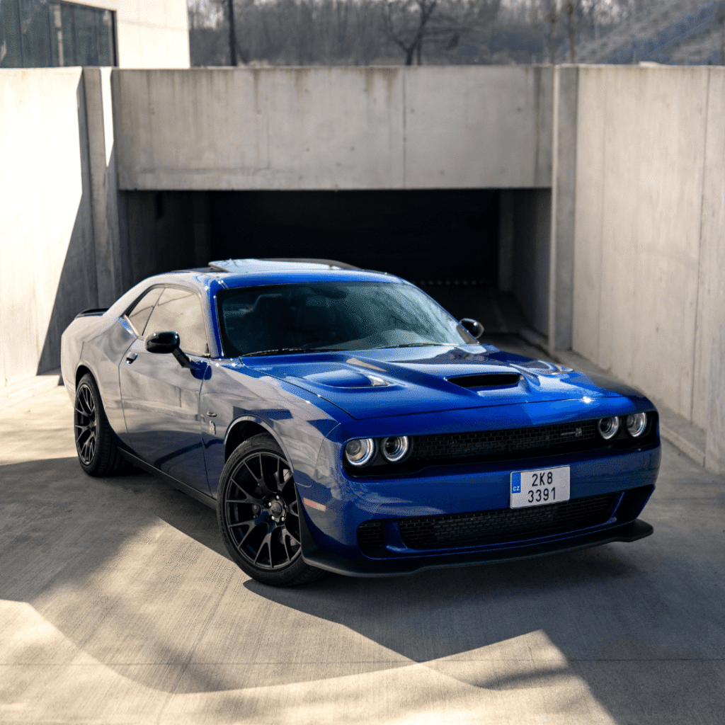 Dodge Challenger 6,4 Ostrava pronájem půjčovna